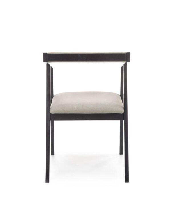 Blagovaonska stolica Teon 10