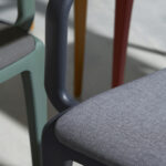 Ugostiteljska stolica Town Armchair Pad 63