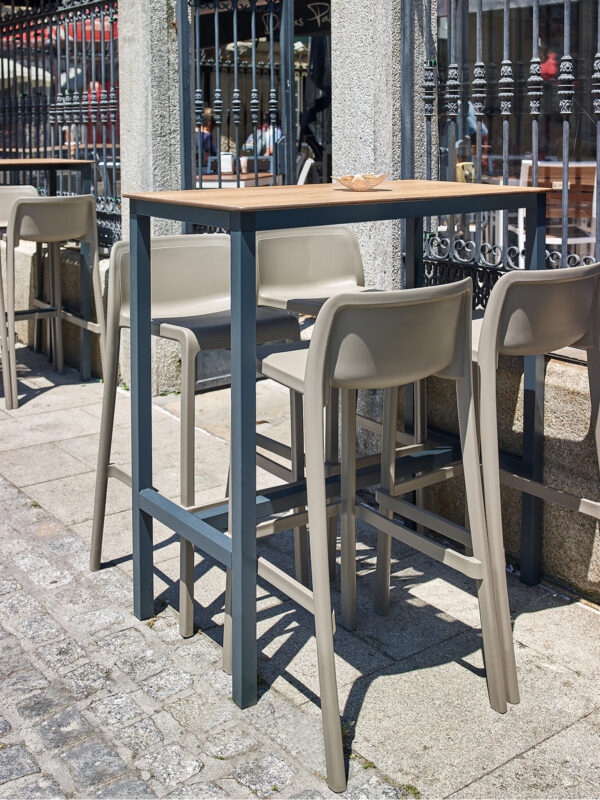 Ugostiteljski barski stol Urban 104X55 - Slika 29