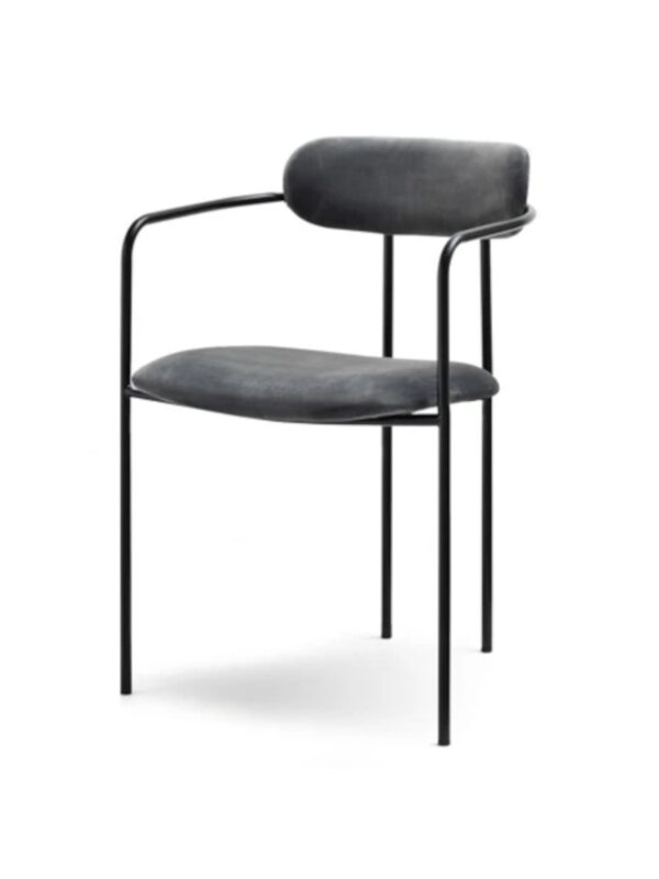 Blagovaonska stolica Odissa Black