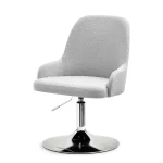 Stolica Tadeo 3