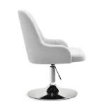 Stolica Tadeo 7