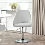 Stolica Tadeo 17