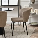 Blagovaonska stolica Kety 19