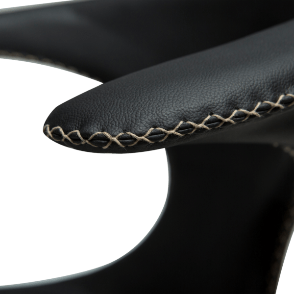 Blagovaonska stolica Flair Black Leather 4