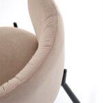 Blagovaonska stolica Doss 13