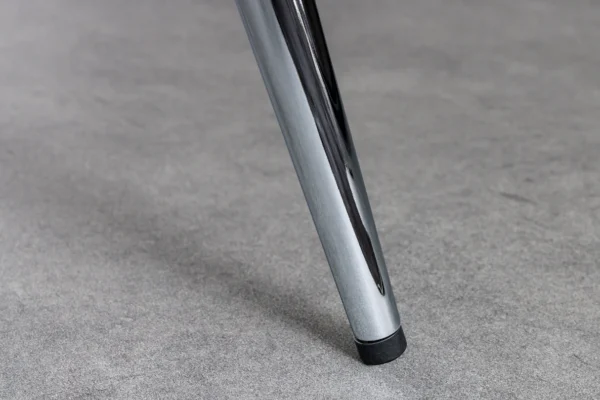 Barska stolica Ibsen 9
